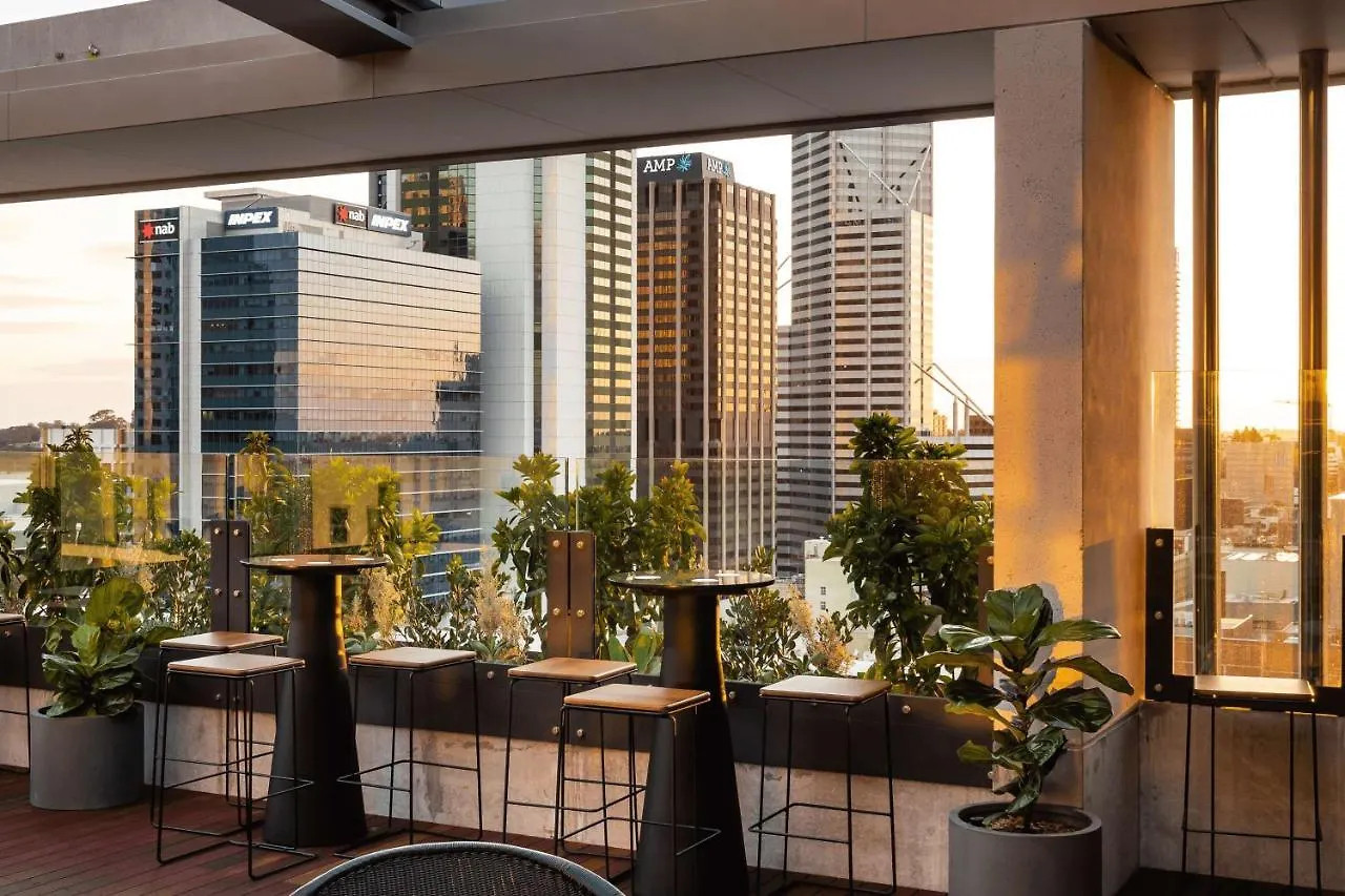 *****  Qt Perth Hotel Australia