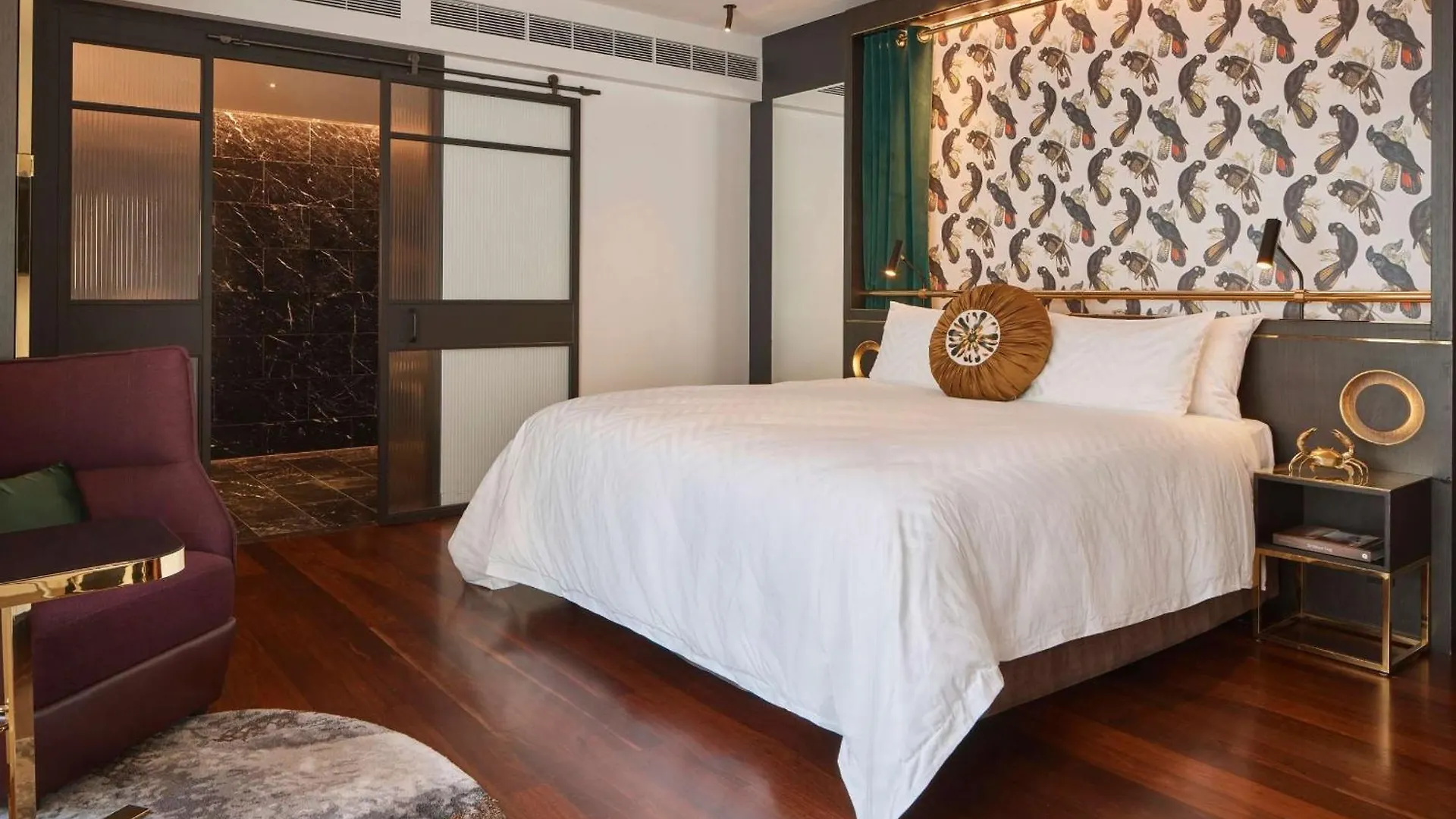 Qt Perth Hotel Australia